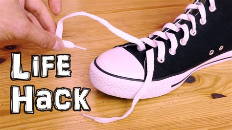 how to thread sneaker laces